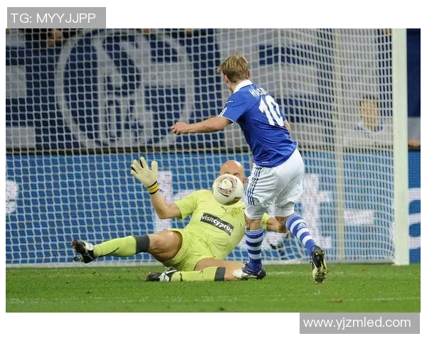 柏林赫塔迎战奥格斯堡与沙尔克04的精彩对决分析与前瞻