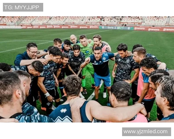 西班牙人对阵巴拉多利德的最新大名单分析与球员状态评估